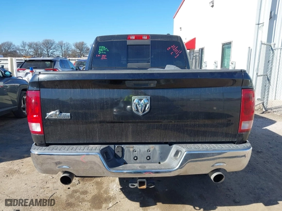 2010 Dodge Ram 1500 SLT with VIN 1D7RB1GT5AS209737, listed as a IAAI auction lot 41413982 with 185,043 mi miles. Bid and sale history available at carsss.com. Image 17.