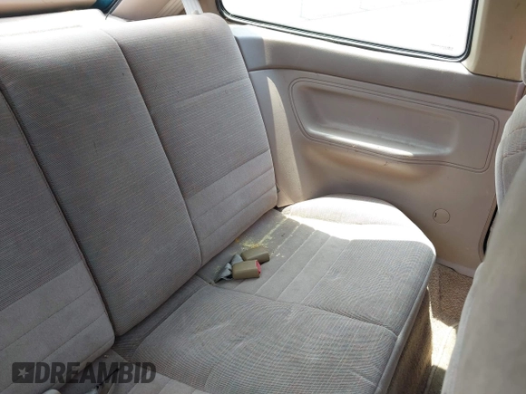 1994 Ford Escort with VIN 1FARP11J7RW270259, listed as a IAAI auction lot 42341647 with 74,472 mi miles and . Bid and sale history available at DreamBid. Image 8.