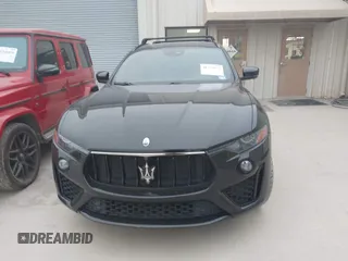 2019 Maserati Levante S z VIN ZN661YUS0KX335883, wystawiony jako IAAI lot #41575823 z przebiegiem 71 080 mil mil oraz . Historia ofert i sprzedaży dostępna na DreamBid. Obrazek 12.