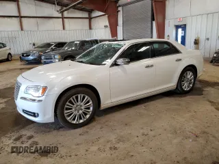2011 Chrysler 300 C z VIN 2C3CK6CT7BH559984, wystawiony jako Copart lot #56332715 z przebiegiem Nie podano mil oraz Czysty tytuł • Clean title. Historia ofert i sprzedaży dostępna na DreamBid. Obrazek 1.