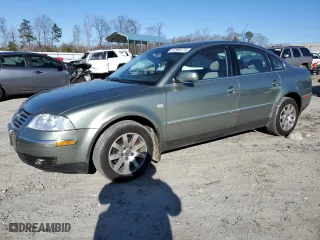 2003 Volkswagen Passat GLS with VIN WVWPD63B23P251682, listed as a Copart auction lot 87305174 with 147,235 mi miles and Salvage Title. Bid and sale history available at carsss.com. Image 1.