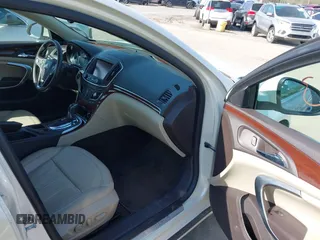 2014 Buick Regal Premium I with VIN 2G4GN5EX0E9270616, listed as a IAAI auction lot 42042923 with 197,044 mi miles. Bid and sale history available at carsss.com. Image 5.