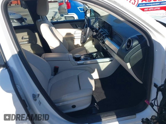 2020 Mercedes-Benz GLB with VIN W1N4M4GB2LW026128, listed as a IAAI auction lot 41847404 with 78,283 mi miles. Bid and sale history available at carsss.com. Image 5.