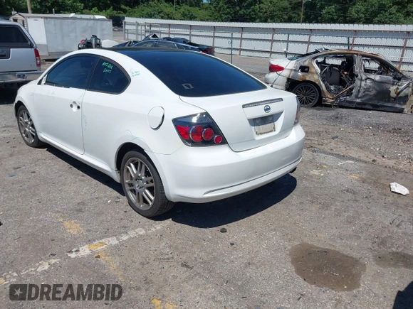 2010 Scion tC z VIN JTKDE3B71A0313020, wystawiony jako IAAI lot #42308791 z przebiegiem 177 716 mil mil oraz . Historia ofert i sprzedaży dostępna na DreamBid. Obrazek 3.