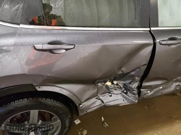 2019 Honda CR-V EX with VIN 2HKRW2H57KH675805, listed as a Copart auction lot 39326223 with 39,799 mi miles. Bid and sale history available at carsss.com. Image 11.