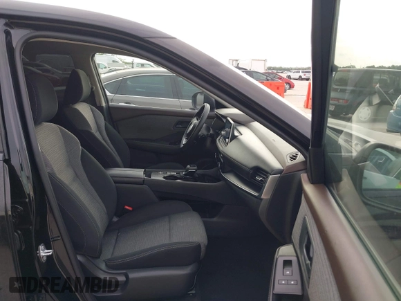 2021 Nissan Rogue S z VIN 5N1AT3AA4MC709471, wystawiony jako IAAI lot #42419548 z przebiegiem 47 666 mil mil oraz . Historia ofert i sprzedaży dostępna na DreamBid. Obrazek 5.