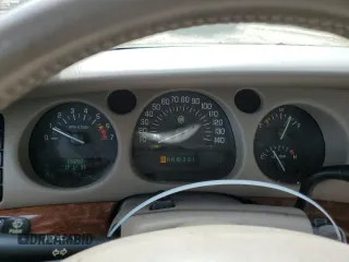 2002 Buick LeSabre Limited z VIN 1G4HR54K12U195521, wystawiony jako Copart lot #52021085 z przebiegiem 110 767 mil mil oraz Szkoda całkowita • Salvage title. Historia ofert i sprzedaży dostępna na DreamBid. Obrazek 9.