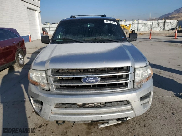 2016 Ford Expedition EL XLT with VIN 1FMJK1JT5GEF53815, listed as a Copart auction lot 42752045 with 163,690 mi miles and Salvage Title. Bid and sale history available at carsss.com. Image 5.