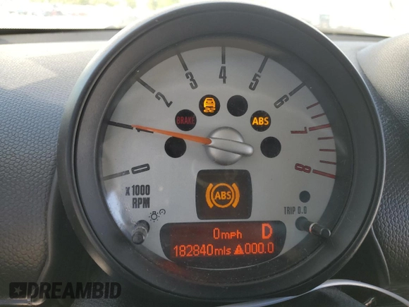 2011 MINI Countryman with VIN WMWZB3C55BWM00224, listed as a Copart auction lot 51319055 with 182,840 mi miles and Non Repairable. Bid and sale history available at DreamBid. Image 9.