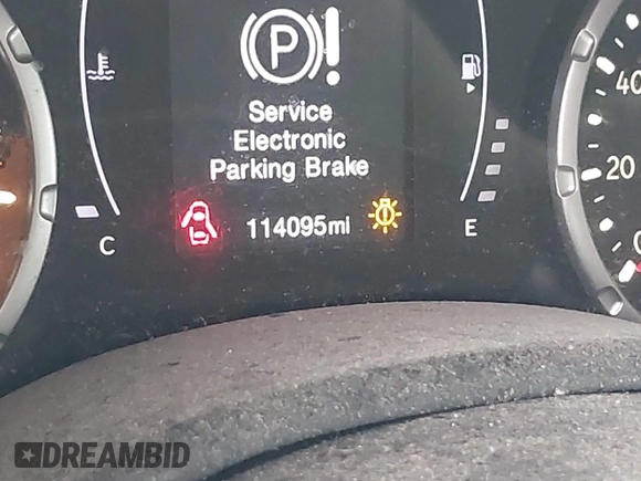 2018 Jeep Renegade Sport with VIN ZACCJBAB0JPH07665, listed as a IAAI auction lot 42541718 with 114,095 mi miles and . Bid and sale history available at DreamBid. Image 15.