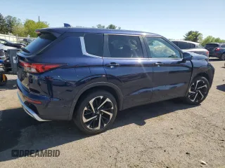 2022 Mitsubishi Outlander SE z VIN JA4J3UA82NZ008962, wystawiony jako Copart lot #54831055 z przebiegiem Nie podano mil oraz Szkoda całkowita • Salvage title. Historia ofert i sprzedaży dostępna na DreamBid. Obrazek 3.