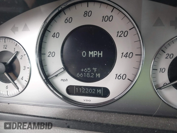 2008 Mercedes-Benz E 350 Luxury with VIN WDBUF56X68B350538, listed as a IAAI auction lot 41788580 with 112,202 mi miles and . Bid and sale history available at carsss.com. Image 7.