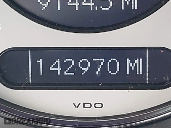 2009 Mercedes-Benz E-Class Luxury 3.5L with VIN WDBUF56X79B385039, listed as a IAAI auction lot 41760653 with 142,970 mi miles. Bid and sale history available at carsss.com. Image 15.
