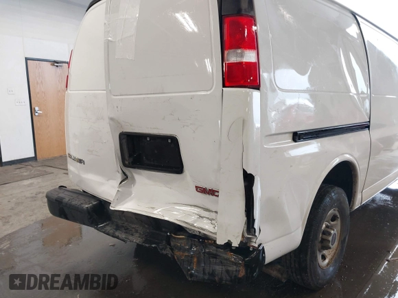2023 GMC Savana Cargo with VIN 1GTW7AFP1P1106073, listed as a IAAI auction lot 41643963 with 57,807 mi miles. Bid and sale history available at carsss.com. Image 6.