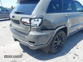 2020 Jeep Grand Cherokee Altitude with VIN 1C4RJFAG3LC141313, listed as a IAAI auction lot 41925706 with 61,000 mi miles. Bid and sale history available at carsss.com. Image 6.