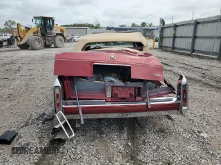 1991 Cadillac Brougham z VIN 1G6DW5474MR703030, wystawiony jako Copart lot #64687894 z przebiegiem 161 866 mil mil oraz Szkody całkowita. Historia ofert i sprzedaży dostępna na DreamBid. Obrazek 6.