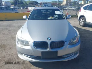 2013 BMW 3 Series 328i with VIN WBAKE3C54DE771909, listed as a IAAI auction lot 41950288 with 139,929 mi miles and . Bid and sale history available at DreamBid. Image 13.
