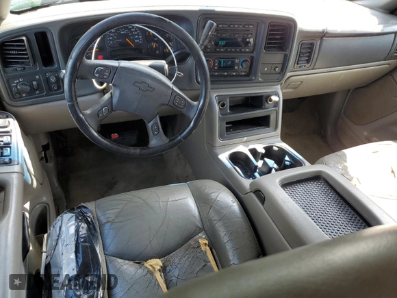 2005 Chevrolet Tahoe LS with VIN 1GNEC13T55J236998, listed as a Copart auction lot 69462234 with 419,764 mi miles and Salvage Title. Bid and sale history available at carsss.com. Image 8.
