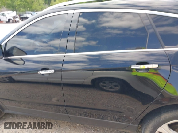 2013 Cadillac SRX Performance Collection z VIN 3GYFNDE35DS555248, wystawiony jako IAAI lot #42001494 z przebiegiem 268 410 mil mil oraz . Historia ofert i sprzedaży dostępna na DreamBid. Obrazek 14.