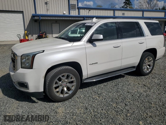 2018 GMC Yukon SLT Standard Edition with VIN 1GKS2DKC2JR400242, listed as a Copart auction lot 52111245 with 184,979 mi miles and Clean Title. Bid and sale history available at carsss.com. Image 1.