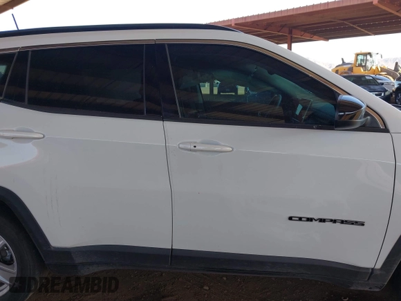 2022 Jeep Compass Latitude with VIN 3C4NJCBB6NT220062, listed as a IAAI auction lot 41857391 with 55,369 mi miles and . Bid and sale history available at DreamBid. Image 13.