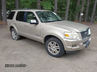 2007 Ford Explorer Limited z VIN 1FMEU75827UA58157, wystawiony jako IAAI lot #42790528 z przebiegiem 242 570 mil mil oraz . Historia ofert i sprzedaży dostępna na DreamBid. Obrazek 1.