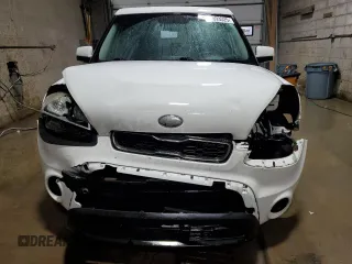 2013 Kia Soul with VIN KNDJT2A5XD7509544, listed as a Copart auction lot 47893525 with 70,292 mi miles and Salvage Title. Bid and sale history available at carsss.com. Image 5.