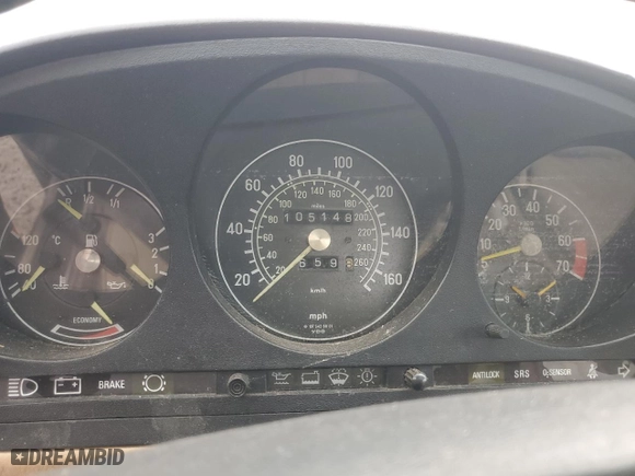 1988 Mercedes-Benz 560 Series 560SL with VIN WDBBA48D2JA082358, listed as a Copart auction lot 76776024 with 105,148 mi miles and Salvage Title. Bid and sale history available at carsss.com. Image 9.