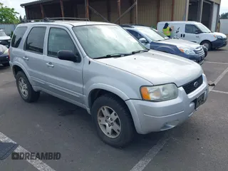 2004 Ford Escape Limited с VIN 1FMCU941X4KA45218, выставлен на аукционе IAAI как лот 42418182 с пробегом 385 122 миль миль и . История ставок и продаж доступна на DreamBid. Изображение 1.