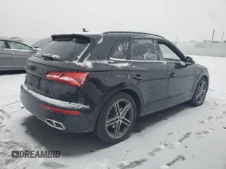 2018 Audi SQ5 Premium Plus with VIN WA1A4AFY9J2155383, listed as a Copart auction lot 42373045 with 131,370 mi miles and Clean Title. Bid and sale history available at DreamBid. Image 3.