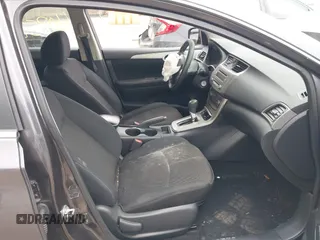 2014 Nissan Sentra SV z VIN 3N1AB7AP4EL686978, wystawiony jako IAAI lot #40852938 z przebiegiem 90 663 mil mil oraz . Historia ofert i sprzedaży dostępna na DreamBid. Obrazek 5.