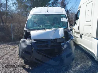 2018 Ram ProMaster Cargo with VIN 3C6URVJG6JE141767, listed as a IAAI auction lot 41533451 with 92,184 mi miles. Bid and sale history available at carsss.com. Image 13.