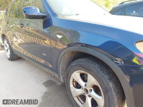 2011 BMW X3 28i with VIN 5UXWX5C53BL707913, listed as a IAAI auction lot 41922395 with 176,858 mi miles. Bid and sale history available at carsss.com. Image 12.