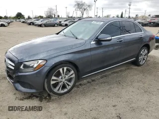 2015 Mercedes-Benz C 300 Luxury with VIN 55SWF4KB0FU010325, listed as a Copart auction lot 53758705 with 184,585 mi miles and Clean title. Bid and sale history available at DreamBid. Image 1.