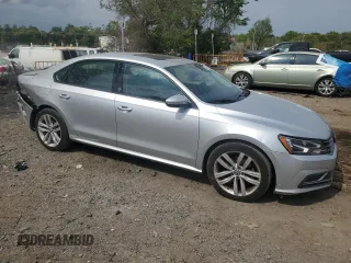 2019 Volkswagen Passat Wolfsburg Edition z VIN 1VWLA7A38KC011998, wystawiony jako Copart lot #54525115 z przebiegiem 45 529 mil mil oraz Szkoda całkowita • Salvage title. Historia ofert i sprzedaży dostępna na DreamBid. Obrazek 4.