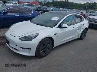 2023 Tesla Model 3 z VIN 5YJ3E1EA5PF503654, wystawiony jako IAAI lot #42622031 z przebiegiem 28 476 mil mil oraz . Historia ofert i sprzedaży dostępna na DreamBid. Obrazek 19.