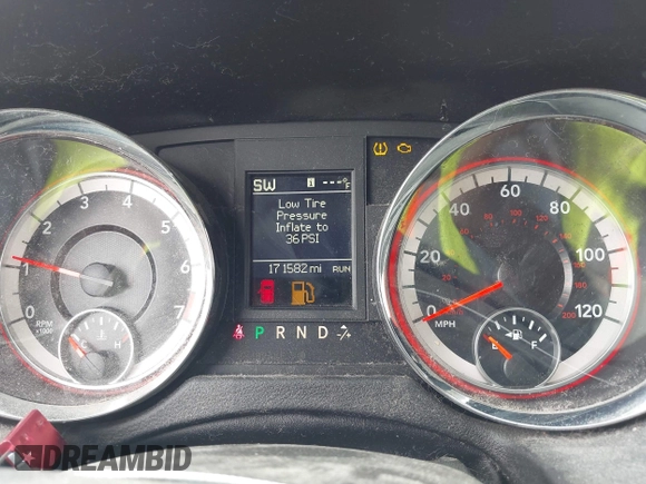 2019 Dodge Grand Caravan GT with VIN 2C4RDGEG7KR565221, listed as a IAAI auction lot 42194165 with 171,582 mi miles and . Bid and sale history available at DreamBid. Image 7.