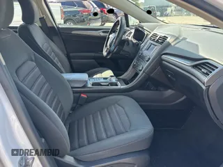 2018 Ford Fusion Hybrid SE with VIN 3FA6P0LU5JR173833, listed as a Copart auction lot 55092565 with 83,242 mi miles and Clean Title. Bid and sale history available at carsss.com. Image 5.