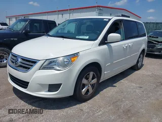 2011 Volkswagen Routan SE with VIN 2V4RW3DG3BR641964, listed as a IAAI auction lot 42758818 with 119,247 mi miles and . Bid and sale history available at DreamBid. Image 2.
