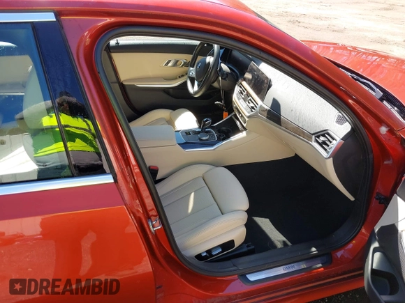 2022 BMW 3 Series 330i с VIN 3MW5R1J08N8C43243, выставлен на аукционе IAAI как лот 41838101 с пробегом 12 749 миль миль и . История ставок и продаж доступна на DreamBid. Изображение 5.