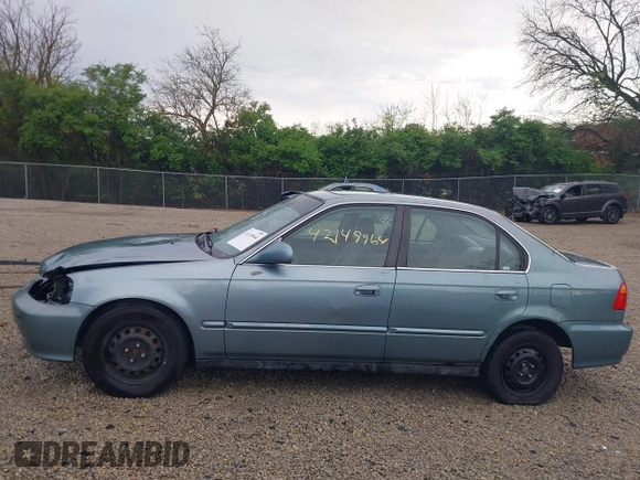 2000 Honda Civic EX z VIN 1HGEJ8644YL006150, wystawiony jako IAAI lot #42149964 z przebiegiem 195 489 mil mil oraz . Historia ofert i sprzedaży dostępna na DreamBid. Obrazek 15.