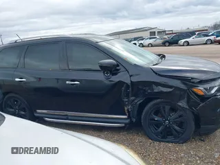 2017 Nissan Pathfinder SL with VIN 5N1DR2MM7HC667864, listed as a IAAI auction lot 41219528 with 127,240 mi miles. Bid and sale history available at carsss.com. Image 13.
