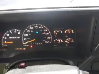 1999 Chevrolet Suburban with VIN 3GNEC16RXXG237570, listed as a IAAI auction lot 40210234 with 176,902 mi miles. Bid and sale history available at carsss.com. Image 7.