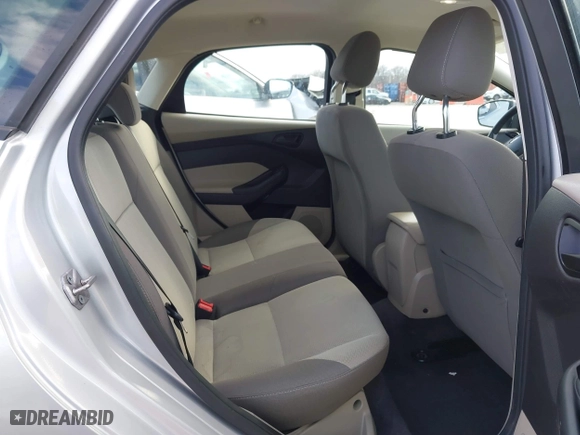2012 Ford Focus SE with VIN 1FAHP3K27CL185977, listed as a IAAI auction lot 41674498 with 140,312 mi miles. Bid and sale history available at carsss.com. Image 8.