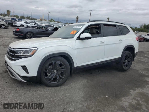 2022 Volkswagen Atlas SE with VIN 1V2JR2CA6NC544260, listed as a Copart auction lot 53552205 with 29,991 mi miles and Salvage title. Bid and sale history available at DreamBid. Image 1.