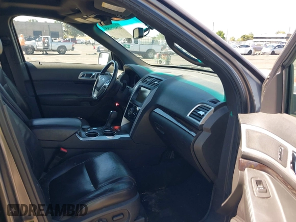 2012 Ford Explorer Limited with VIN 1FMHK8F88CGA02000, listed as a IAAI auction lot 42817185 with 259,088 mi miles and . Bid and sale history available at DreamBid. Image 5.