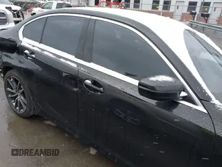 2019 BMW 3 Series 330i с VIN WBA5R1C53KAE82114, выставлен на аукционе IAAI как лот 41632512 с пробегом 92 454 миль миль и . История ставок и продаж доступна на DreamBid. Изображение 14.
