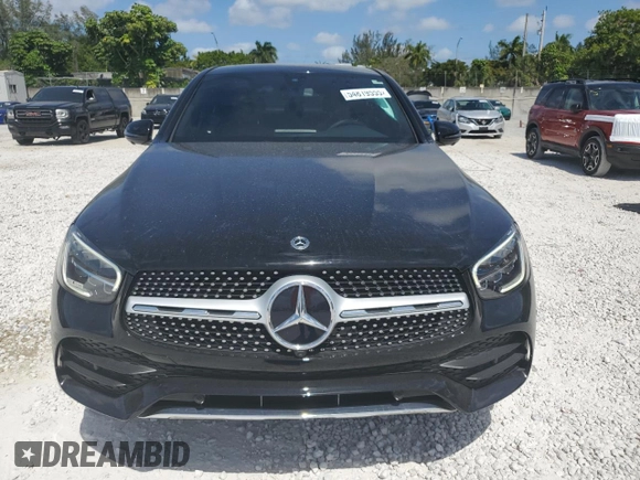 2021 Mercedes-Benz GLC 300 z VIN W1N0J8EB1MF989055, wystawiony jako Copart lot #54819555 z przebiegiem 38 450 mil mil oraz Szkoda całkowita • Salvage title. Historia ofert i sprzedaży dostępna na DreamBid. Obrazek 5.