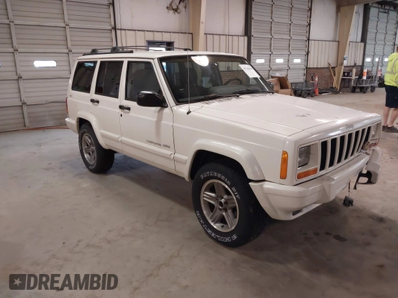 2000 Jeep Cherokee Classic with VIN 1J4FF58S8YL171529, listed as a IAAI auction lot 41748458 with Not provided miles and . Bid and sale history available at DreamBid. Image 1.