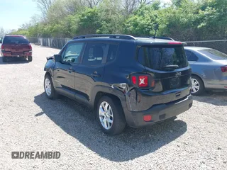 2018 Jeep Renegade Latitude with VIN ZACCJABB8JPH23377, listed as a IAAI auction lot 42142134 with 42,202 mi miles and . Bid and sale history available at DreamBid. Image 3.